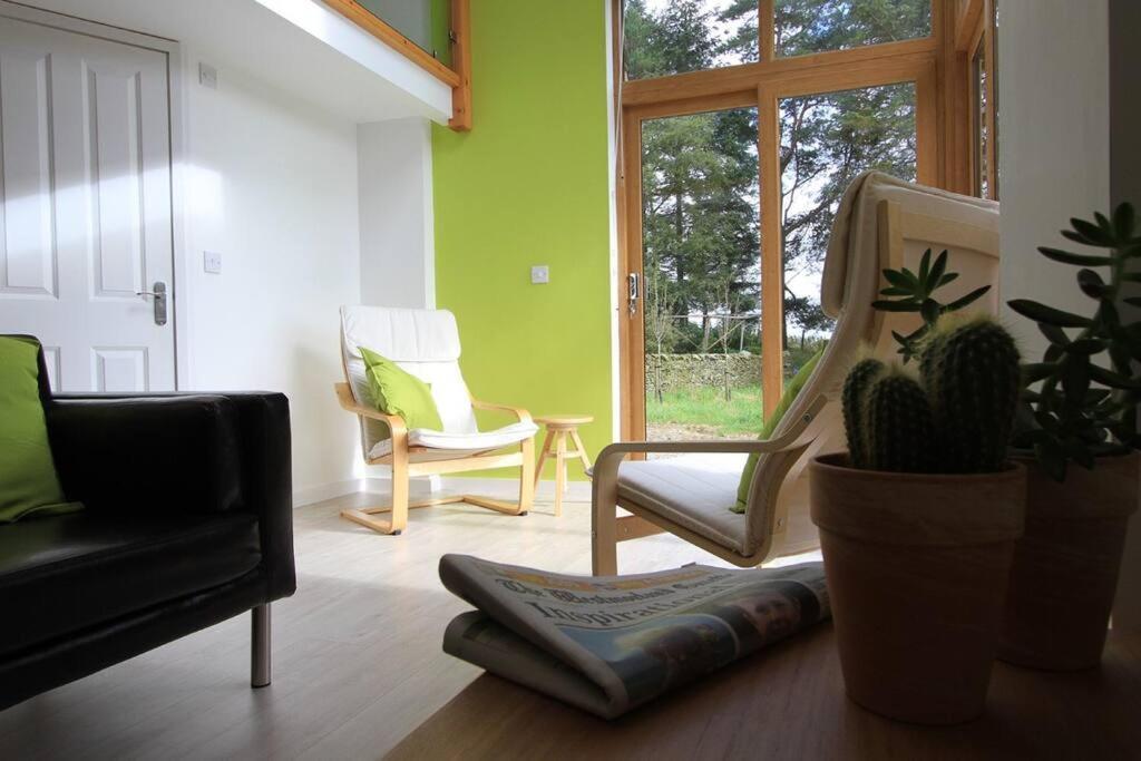 Orchard Nook - Sleeps 4, 2 Bedrooms Holiday home