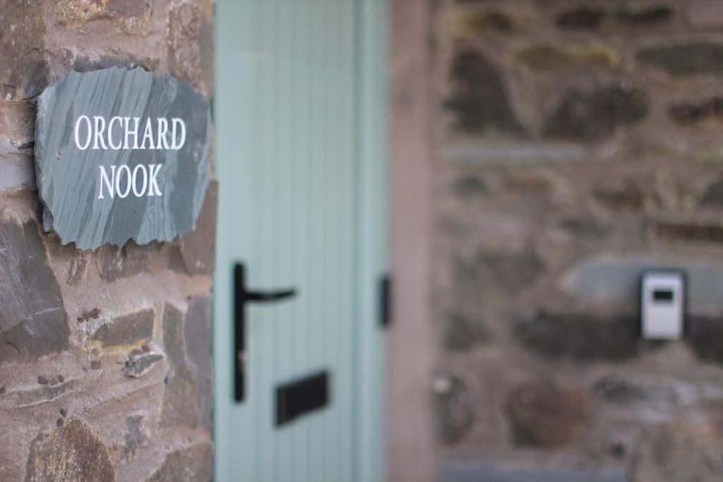Orchard Nook - Sleeps 4, 2 Bedrooms *